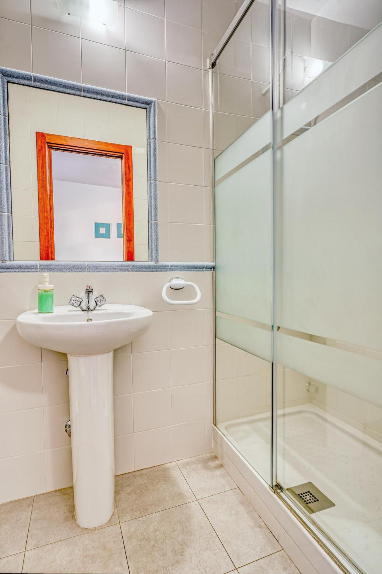 Ochomin Hostel San Martín Екстериор снимка
